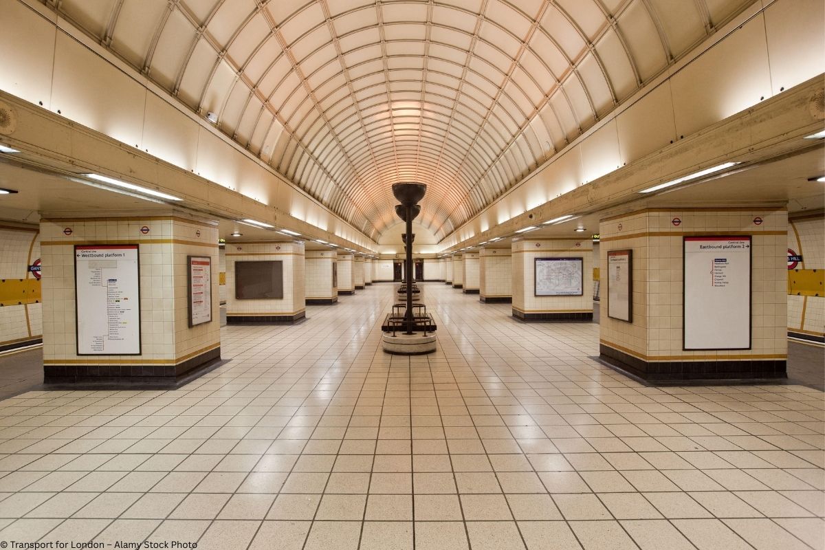 Gants Hill Underground Station: Ein Hauch Moskauer Architektur in London