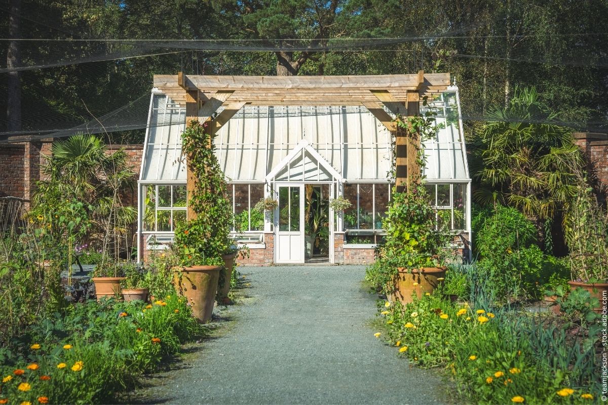 Walled Garden – Mauergärten aus viktorianischer Zeit Walled Garden – Mauergärten aus viktorianischer Zeit