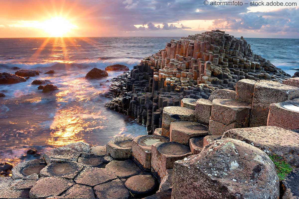 Sonnenuntergang am Giant's Causeway