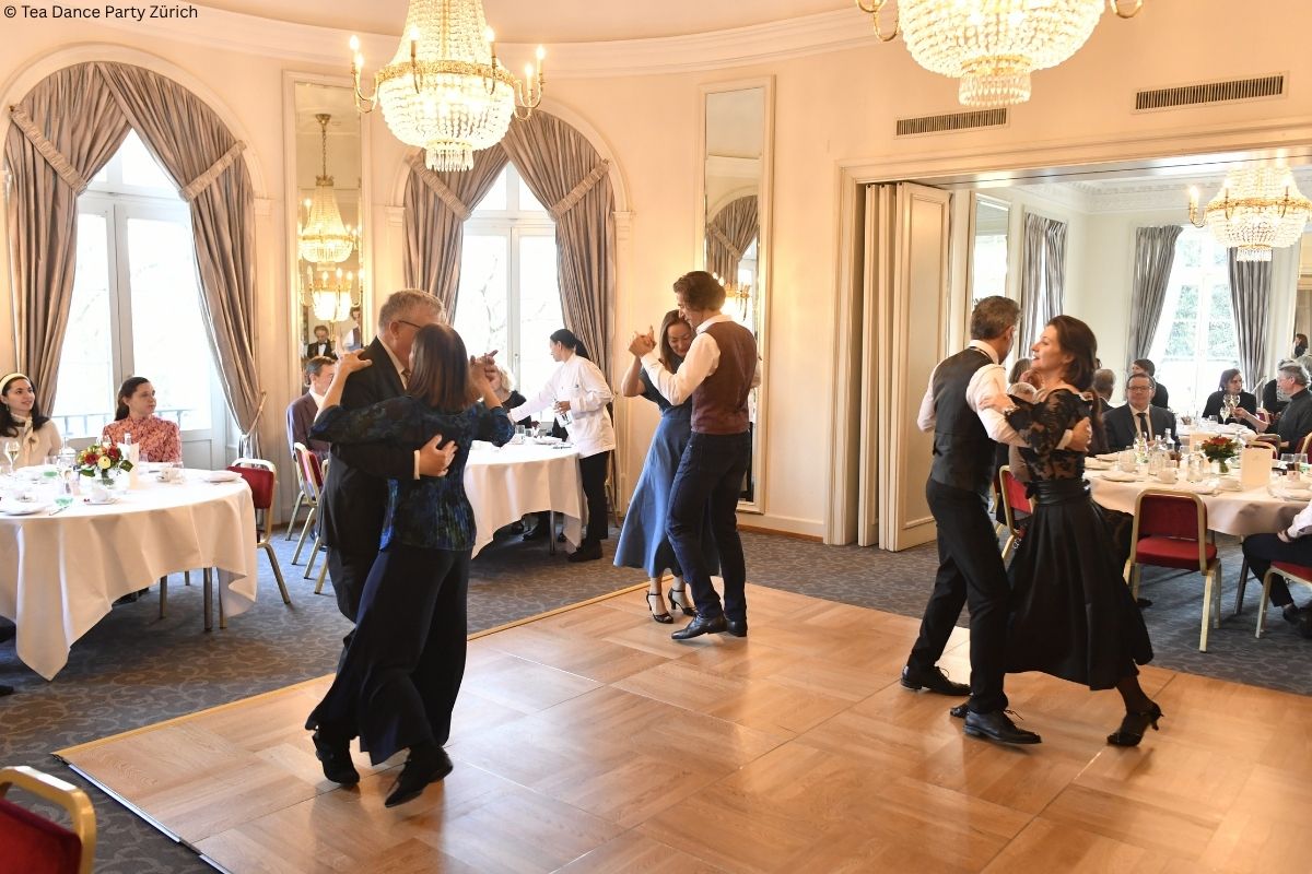 Tee, Tanz und die feine englische Art: Ein Tea Dance in Zürich